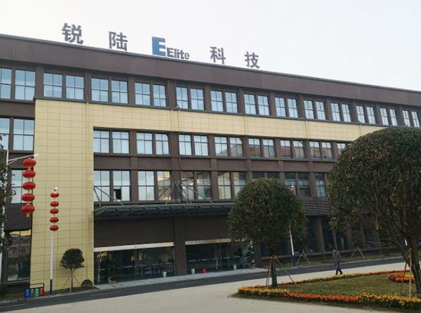    为锐陆半导体公司建设万级无尘车间